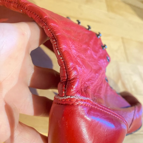 Vintage red leather heeled boots - Picture 7 of 16